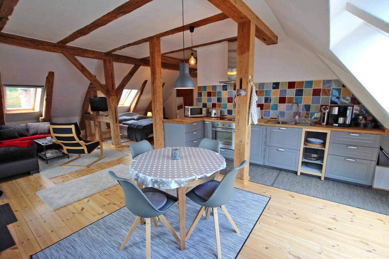 Schwarz Ferienwohnung Im Forsthaus Am See מראה חיצוני תמונה