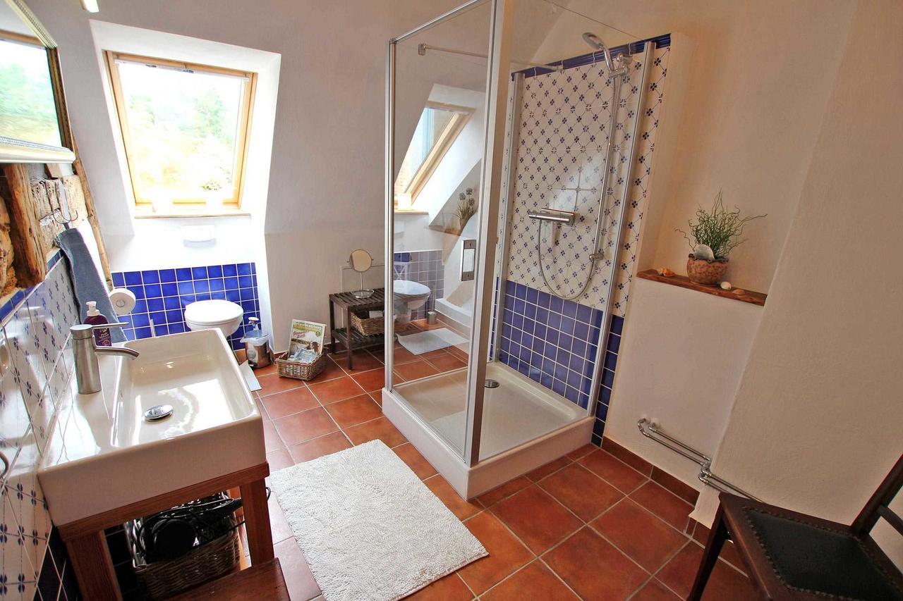 Schwarz Ferienwohnung Im Forsthaus Am See מראה חיצוני תמונה